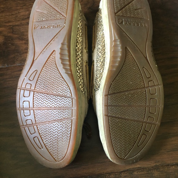 Sperry - Picture 4 of 4